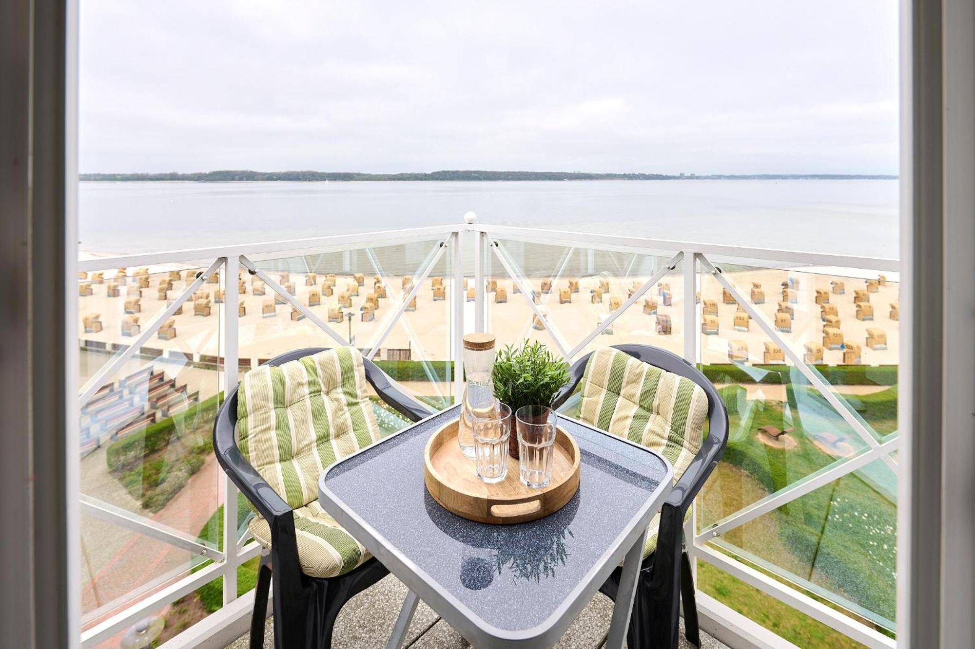 Strandhotel Laboe Nr 40 エクステリア 写真
